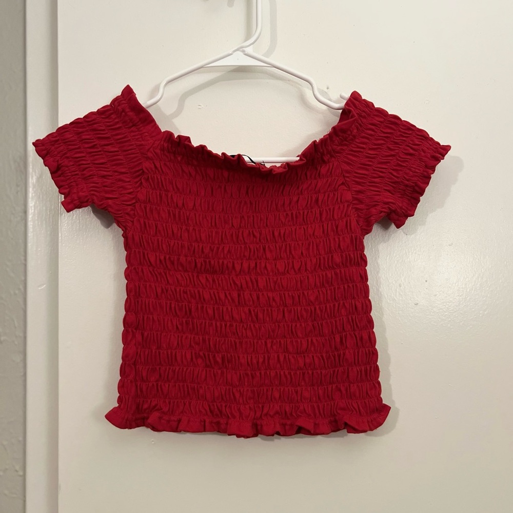 Red Off-Shoulder Smocked Top Crop Top Women’s XS